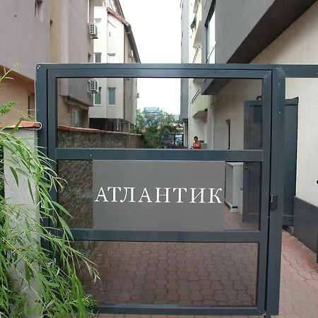 In Atlantic Apartamento