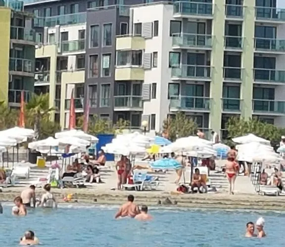 Appartamento In Atlantic